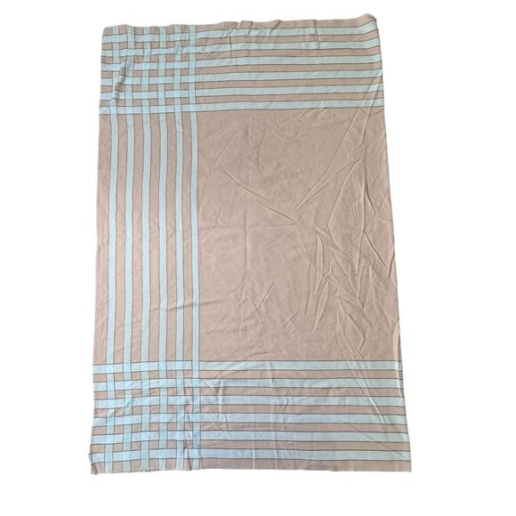 Vintage Simtex Peach Pink and white tablecloth 63”x47” Perfect Condition USA - Picture 8 of 8